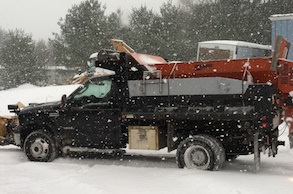 snow removal and plowing groveland ma 